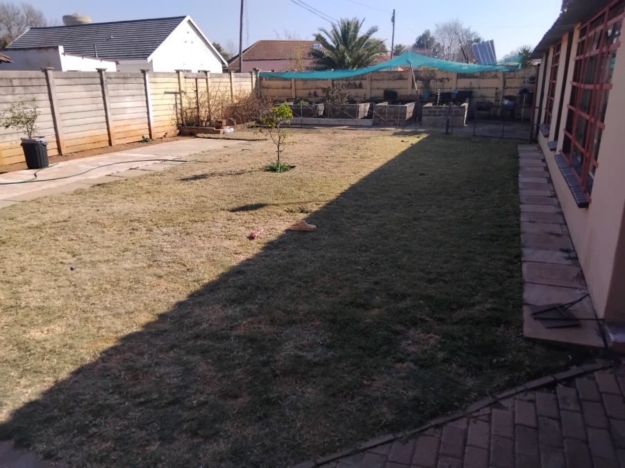 3 Bedroom Property for Sale in Stilfontein Ext 1 North West
